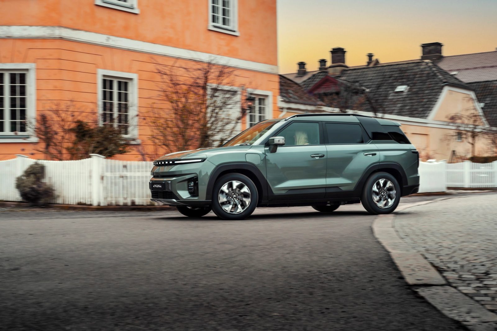 KGM Torres EVX elektrisk SUV